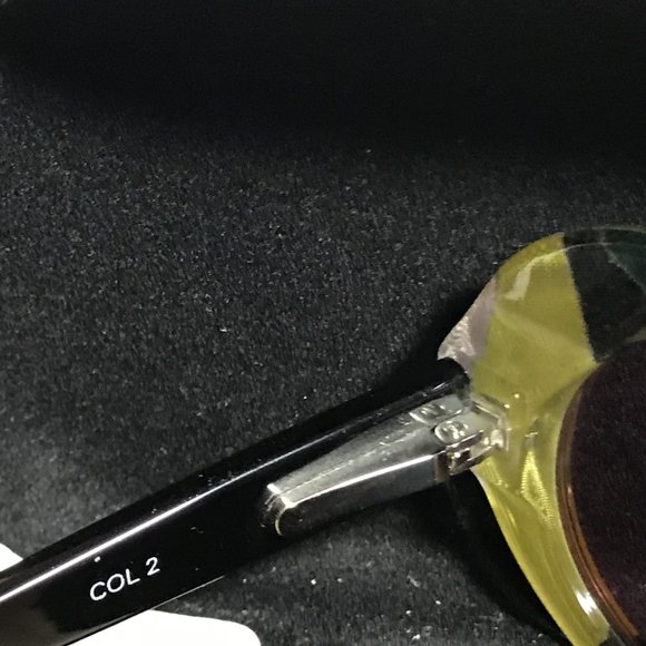 Emilio Pucci Vintage 2004 Sunglasses - Ready to Wear Collection - New in Box. - Picture 6 of 16